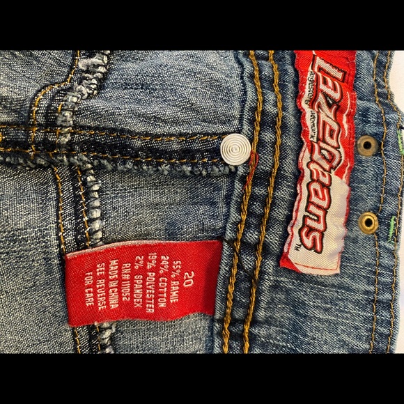 Plus Size Jeans - Picture 5 of 13